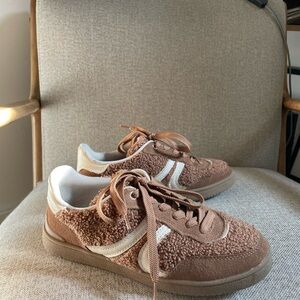 Women's Brown Sneakers size 7.5 38 EU